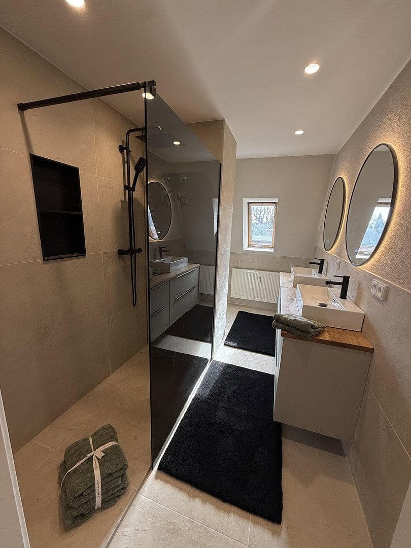 Pronájem bytu 3+1 89 m², Walther-Rathenau-Straße 28a, Cvikov, Sasko Pronájem bytu 3+1 89 m², Walther-Rathenau-Straße 28a, Cvikov, Sasko