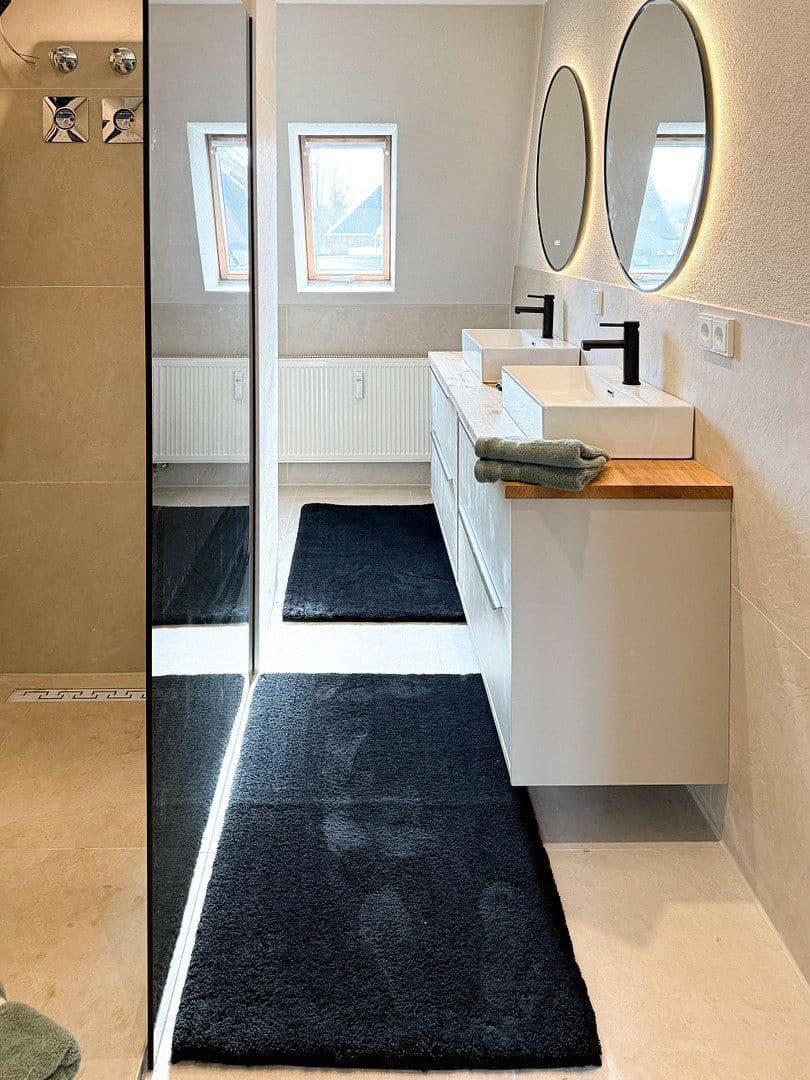 Pronájem bytu 3+1 89 m², Walther-Rathenau-Straße 28a, Cvikov, Sasko Pronájem bytu 3+1 89 m², Walther-Rathenau-Straße 28a, Cvikov, Sasko