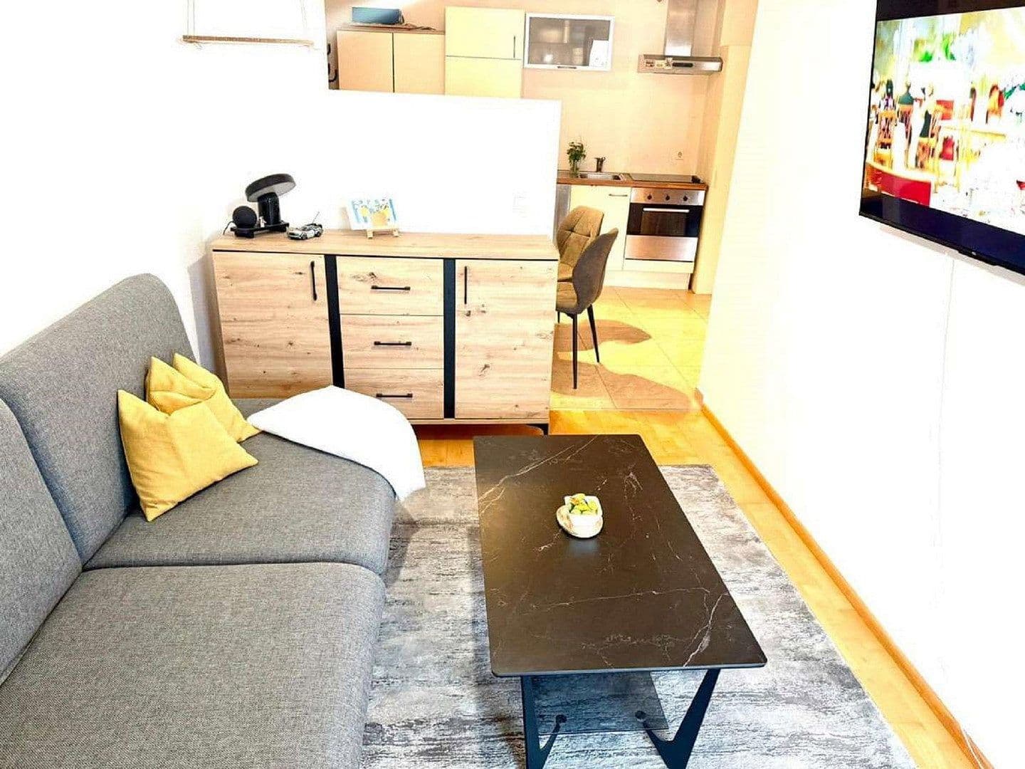 Pronájem bytu 2+1 37 m², Anzengruberstraße 1, Innsbruck, Tyrolsko Pronájem bytu 2+1 37 m², Anzengruberstraße 1, Innsbruck, Tyrolsko