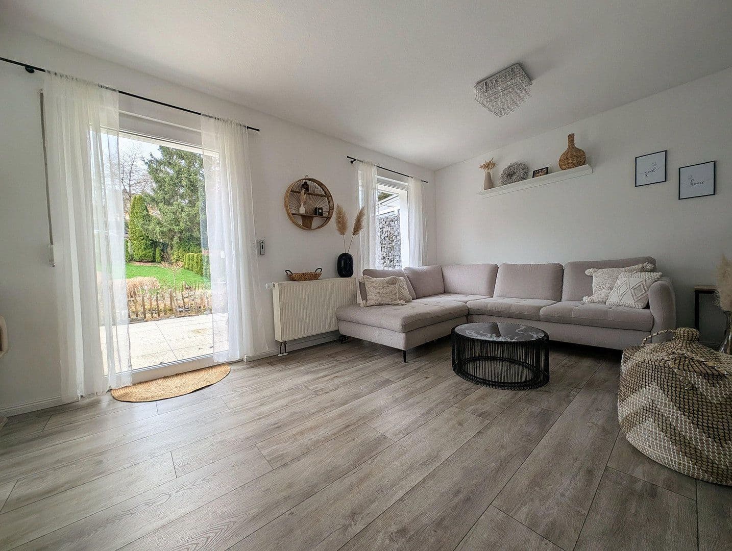 Prodej domu 85 m², pozemek 612 m², Betzdorf, Porýní-Falc Prodej domu 85 m², pozemek 612 m², Betzdorf, Porýní-Falc