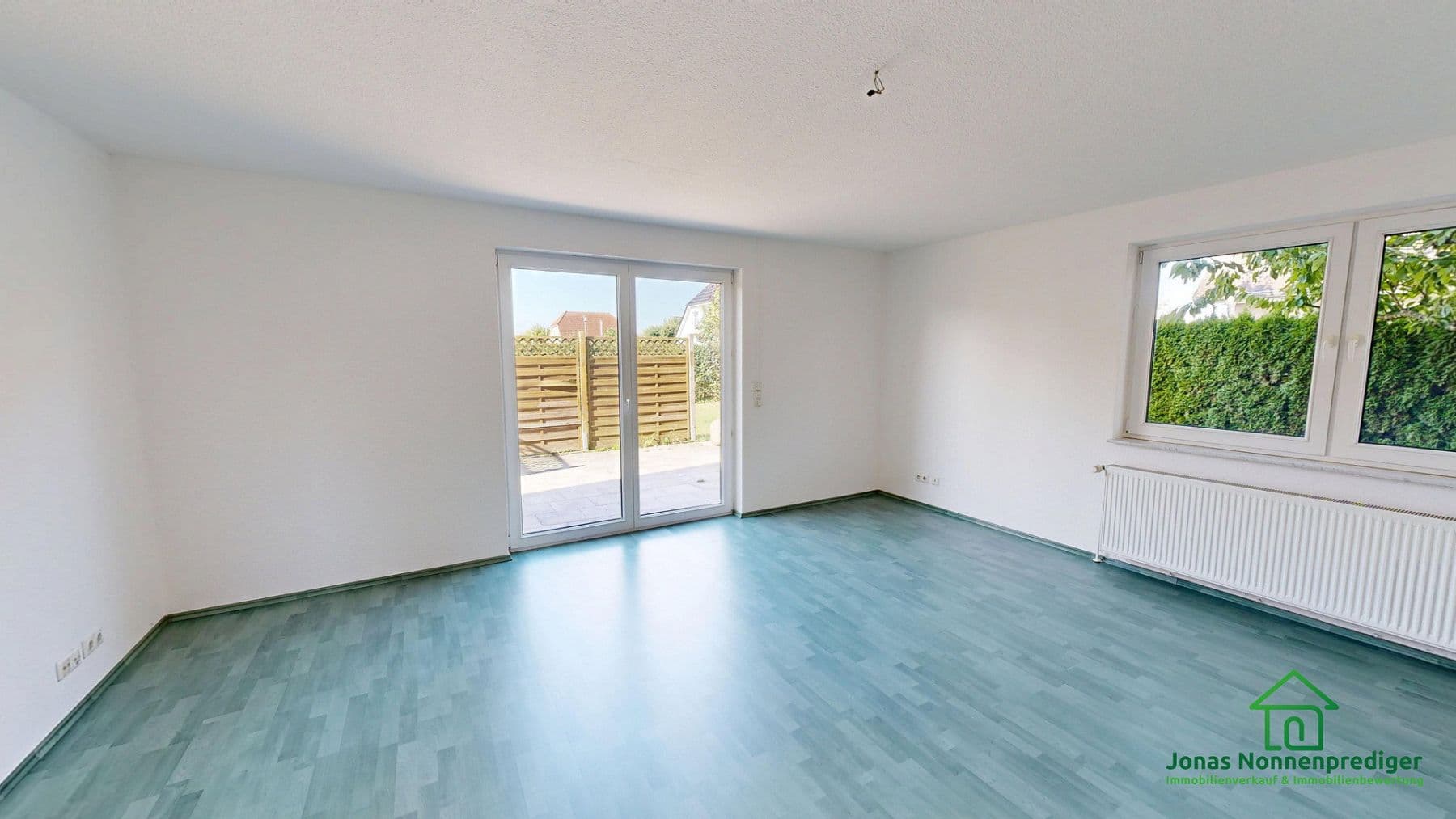 Prodej domu 120 m², pozemek 580 m², Am Immenhorst 52, Pampow, Mecklenburg-Vorpommern Prodej domu 120 m², pozemek 580 m², Am Immenhorst 52, Pampow, Mecklenburg-Vorpommern