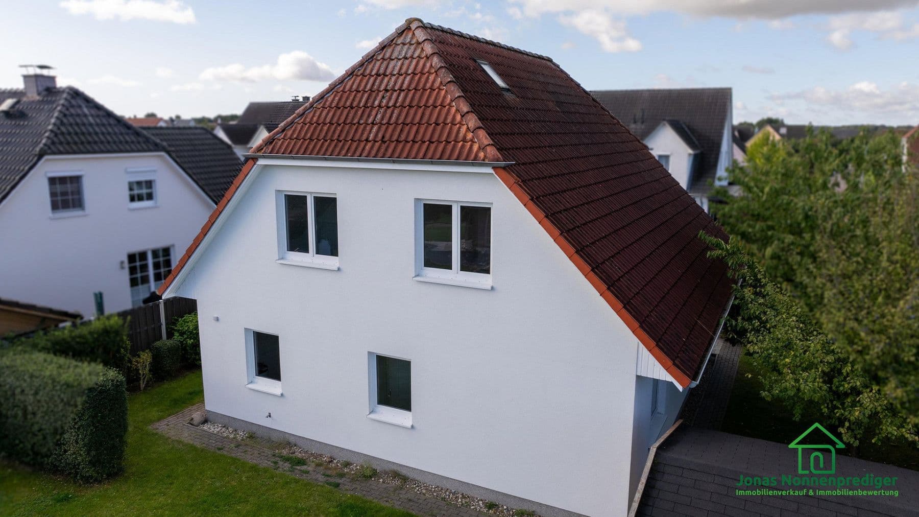 Prodej domu 120 m², pozemek 580 m², Am Immenhorst 52, Pampow, Mecklenburg-Vorpommern Prodej domu 120 m², pozemek 580 m², Am Immenhorst 52, Pampow, Mecklenburg-Vorpommern