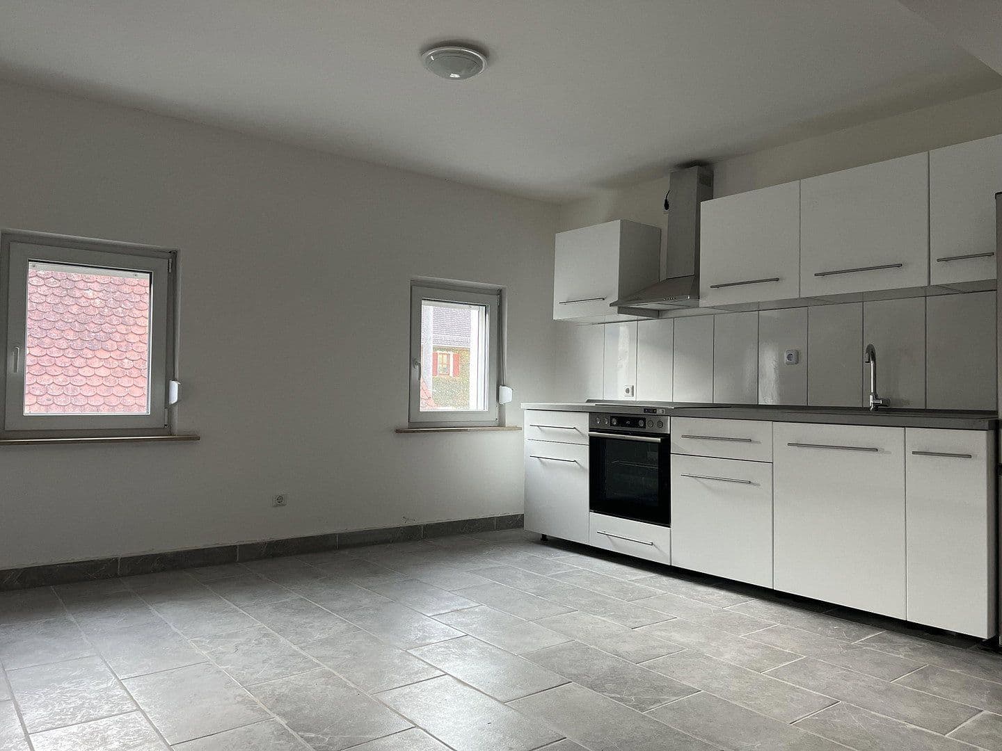 Prodej domu 200 m², pozemek 450 m², Ammerndorf, Bavorsko Prodej domu 200 m², pozemek 450 m², Ammerndorf, Bavorsko