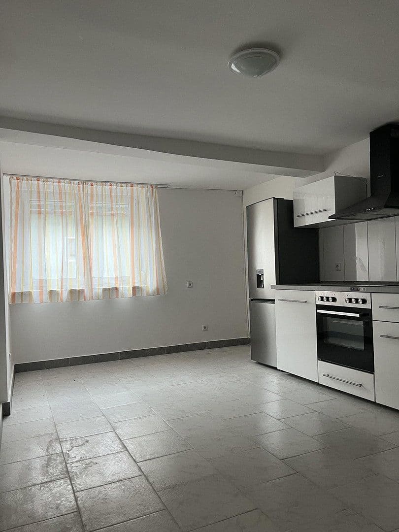 Prodej domu 200 m², pozemek 450 m², Ammerndorf, Bavorsko Prodej domu 200 m², pozemek 450 m², Ammerndorf, Bavorsko