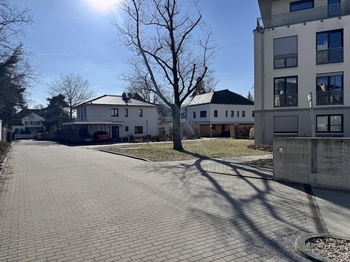 Prodej bytu 3+1 135 m², Heideparkstraße 8e, Dresden, Sasko Prodej bytu 3+1 135 m², Heideparkstraße 8e, Dresden, Sasko