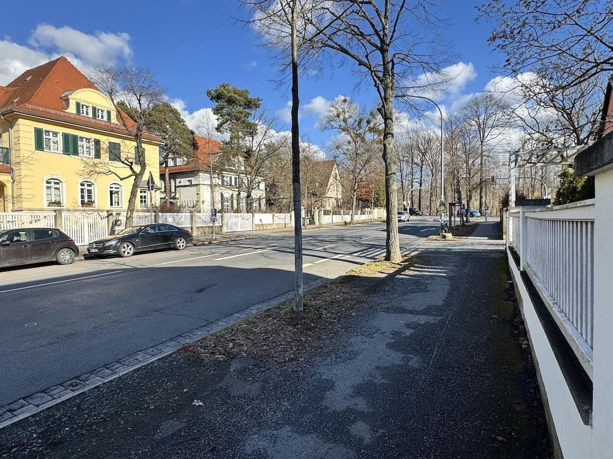 Prodej bytu 3+1 135 m², Heideparkstraße 8e, Dresden, Sasko Prodej bytu 3+1 135 m², Heideparkstraße 8e, Dresden, Sasko