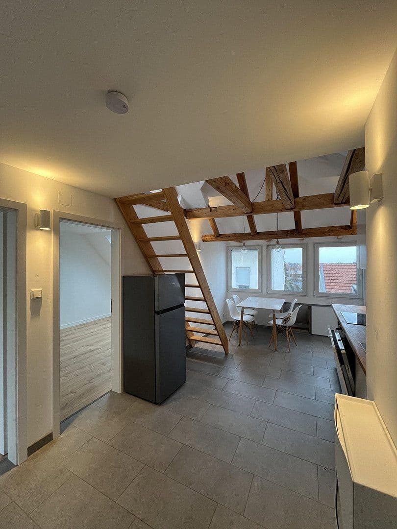 Pronájem bytu 3+1 70 m², Lauteschlägerstraße 3, Darmstadt, Hessen Pronájem bytu 3+1 70 m², Lauteschlägerstraße 3, Darmstadt, Hessen