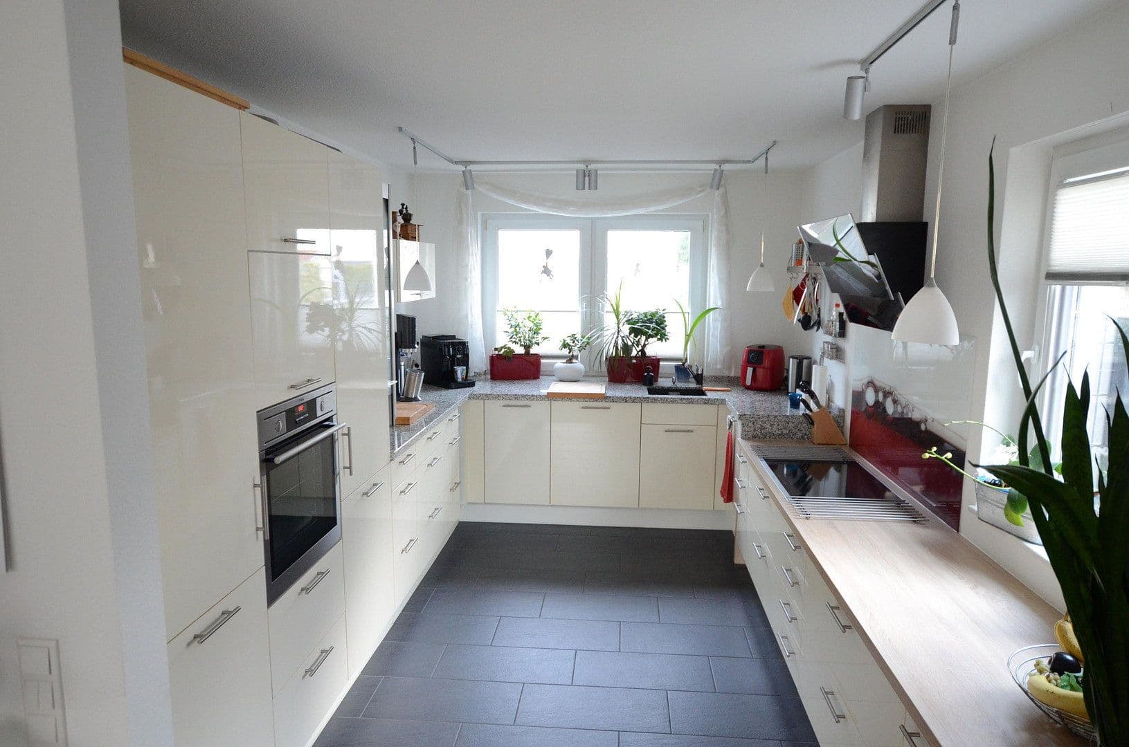 Prodej domu 154 m², pozemek 537 m², Bergkamen, Severní Porýní-Vestfálsko Prodej domu 154 m², pozemek 537 m², Bergkamen, Severní Porýní-Vestfálsko