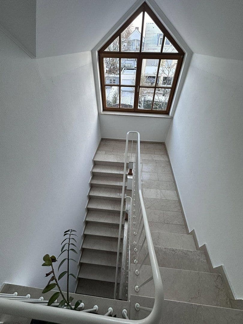 Prodej bytu 3+1 86 m², Reginastrasse 30, München, Bavorsko Prodej bytu 3+1 86 m², Reginastrasse 30, München, Bavorsko