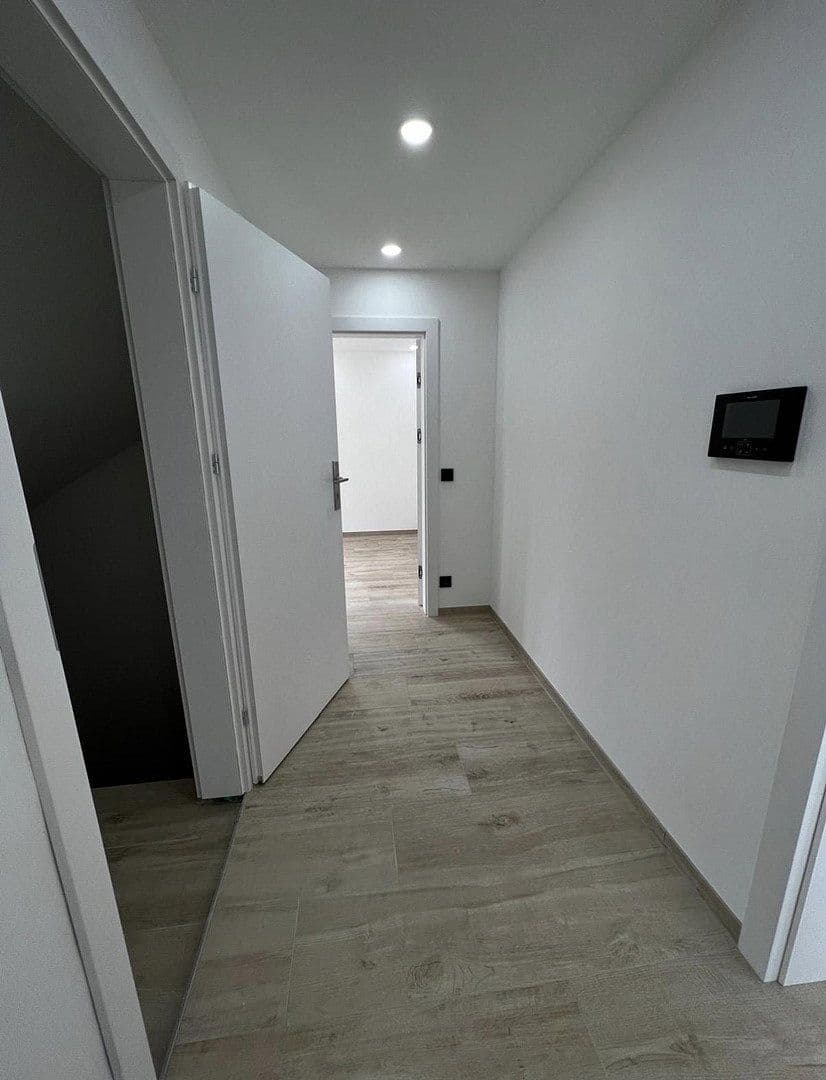 Prodej domu 143 m², pozemek 374 m², Justinus-Kerner.Str.7, Denkendorf, Bádensko-Württembersko Prodej domu 143 m², pozemek 374 m², Justinus-Kerner.Str.7, Denkendorf, Bádensko-Württembersko