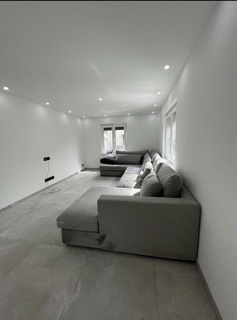 Prodej domu 143 m², pozemek 374 m², Justinus-Kerner.Str.7, Denkendorf, Bádensko-Württembersko Prodej domu 143 m², pozemek 374 m², Justinus-Kerner.Str.7, Denkendorf, Bádensko-Württembersko