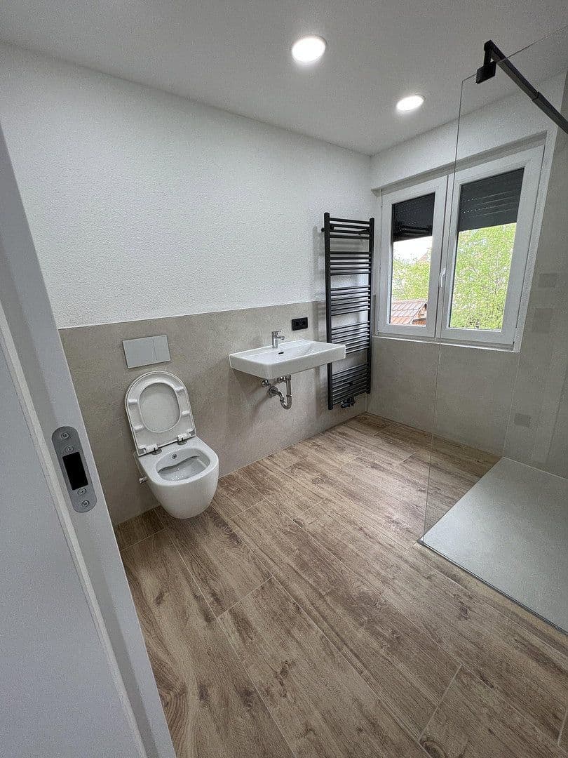 Prodej domu 143 m², pozemek 374 m², Justinus-Kerner.Str.7, Denkendorf, Bádensko-Württembersko Prodej domu 143 m², pozemek 374 m², Justinus-Kerner.Str.7, Denkendorf, Bádensko-Württembersko