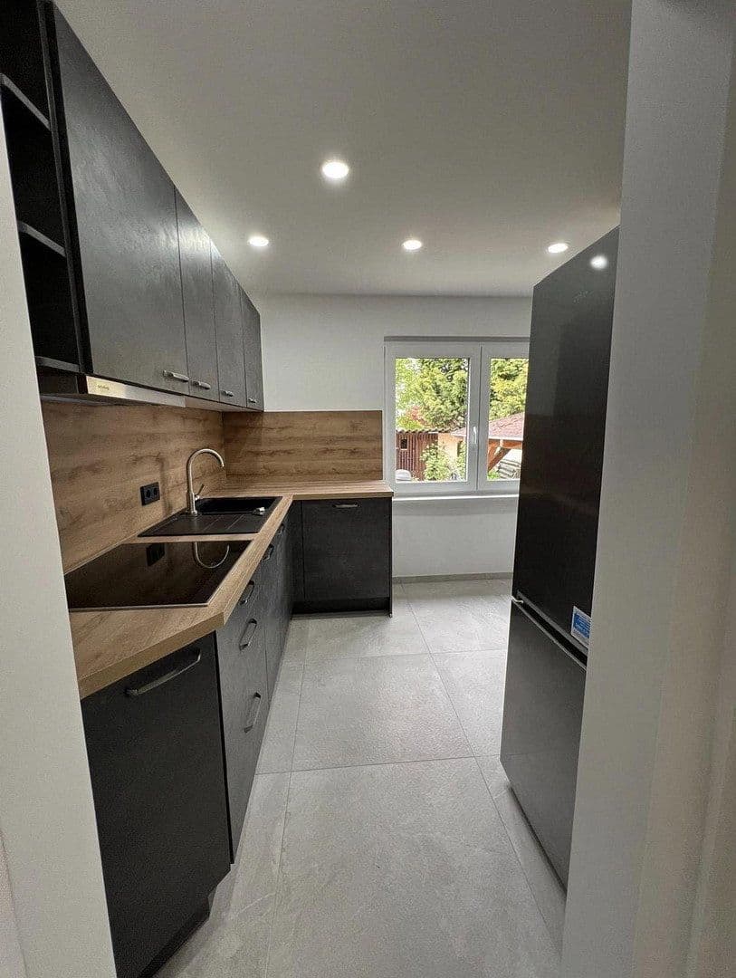 Prodej domu 143 m², pozemek 374 m², Justinus-Kerner.Str.7, Denkendorf, Bádensko-Württembersko Prodej domu 143 m², pozemek 374 m², Justinus-Kerner.Str.7, Denkendorf, Bádensko-Württembersko