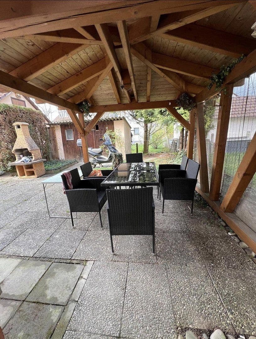 Prodej domu 143 m², pozemek 374 m², Justinus-Kerner.Str.7, Denkendorf, Bádensko-Württembersko Prodej domu 143 m², pozemek 374 m², Justinus-Kerner.Str.7, Denkendorf, Bádensko-Württembersko