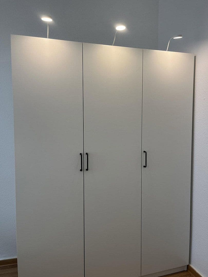 Pronájem bytu 2+1 55 m², Querstraße 20, Offenbach am Main, Hessen Pronájem bytu 2+1 55 m², Querstraße 20, Offenbach am Main, Hessen