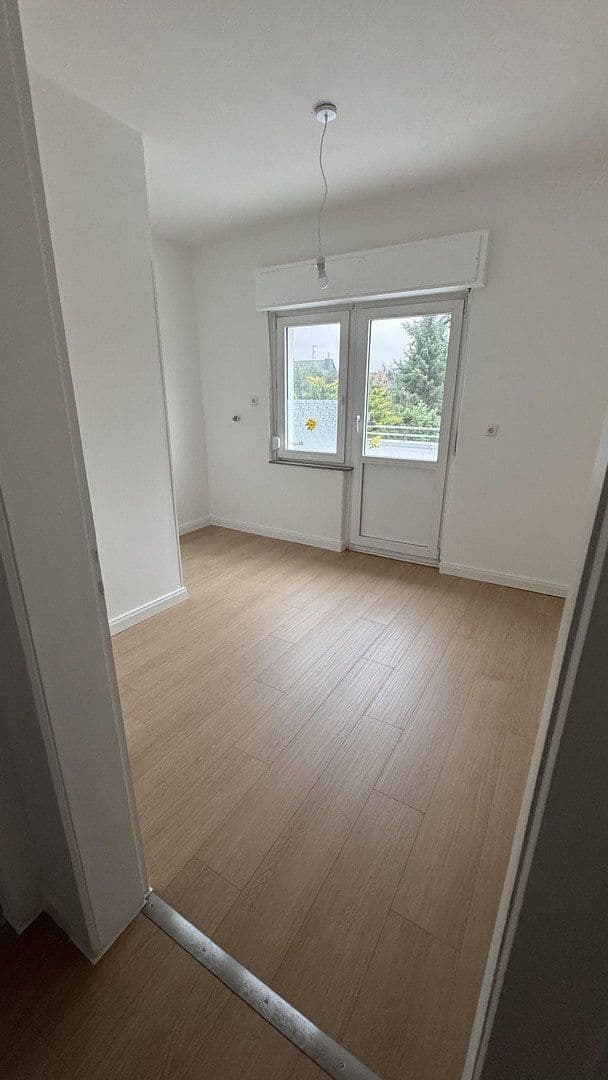 Prodej domu 210 m², pozemek 600 m², Sankt Augustin, Severní Porýní-Vestfálsko Prodej domu 210 m², pozemek 600 m², Sankt Augustin, Severní Porýní-Vestfálsko