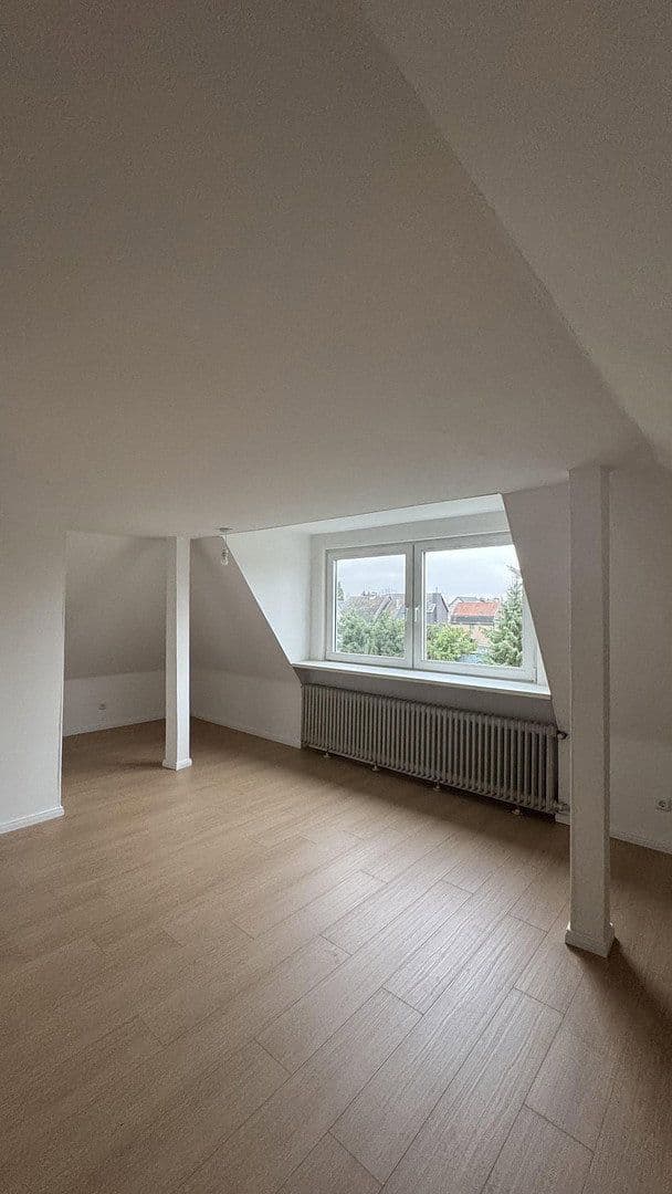 Prodej domu 210 m², pozemek 600 m², Sankt Augustin, Severní Porýní-Vestfálsko Prodej domu 210 m², pozemek 600 m², Sankt Augustin, Severní Porýní-Vestfálsko