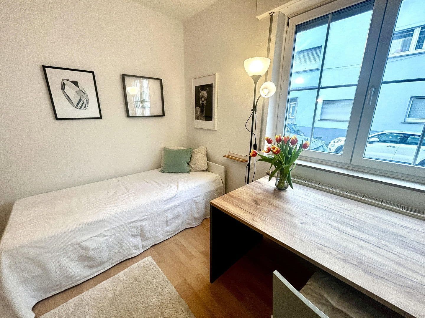 Pronájem bytu 1+1 15 m², Stuttgart, Bádensko-Württembersko Pronájem bytu 1+1 15 m², Stuttgart, Bádensko-Württembersko