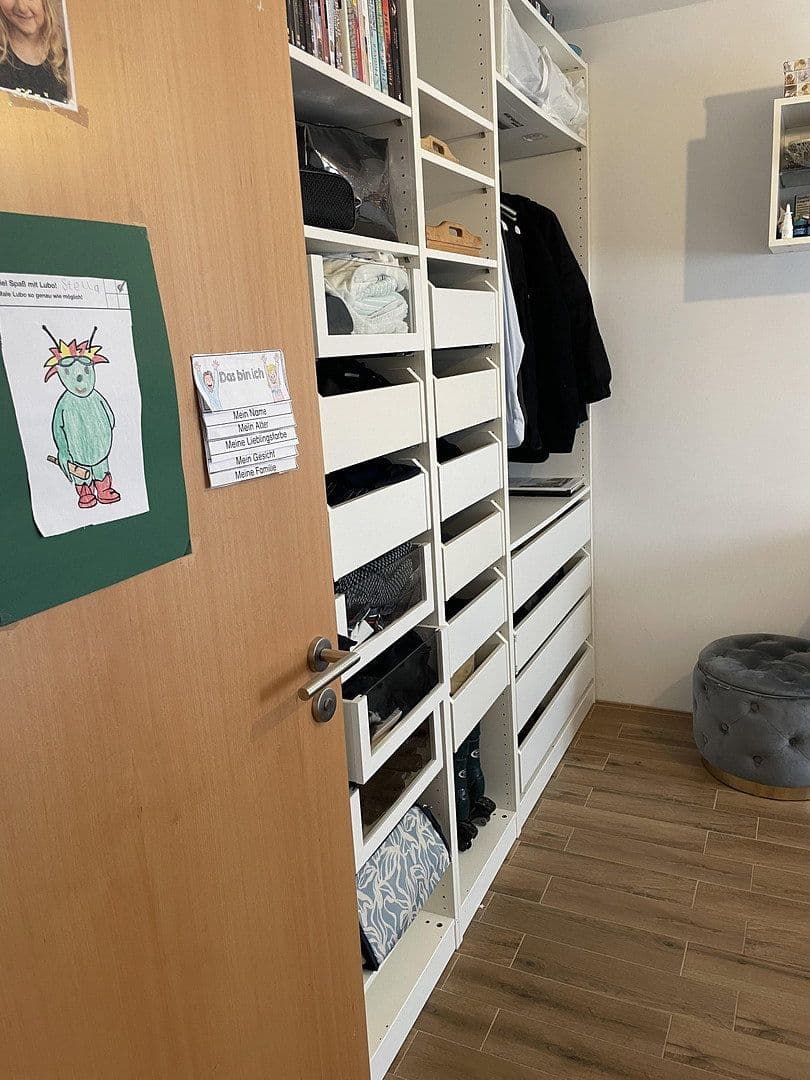 Prodej domu 125 m², pozemek 181 m², Theodor-Heus-Str. 40, Sarstedt, Dolní Sasko Prodej domu 125 m², pozemek 181 m², Theodor-Heus-Str. 40, Sarstedt, Dolní Sasko