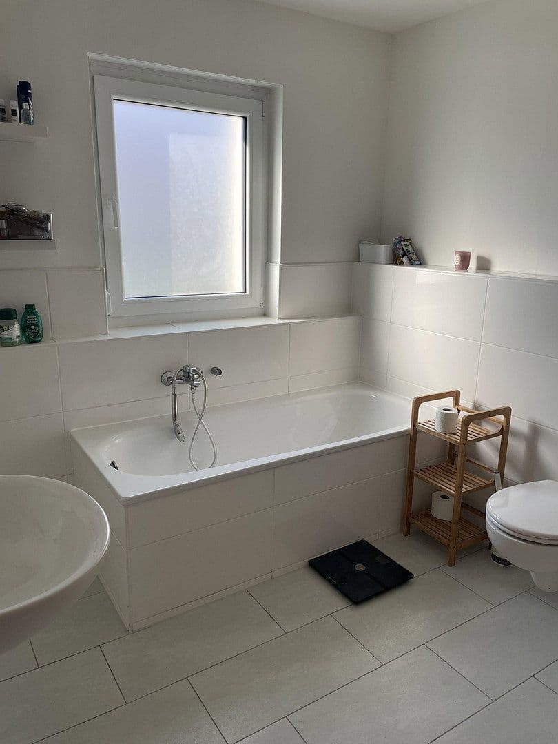 Prodej domu 125 m², pozemek 181 m², Theodor-Heus-Str. 40, Sarstedt, Dolní Sasko Prodej domu 125 m², pozemek 181 m², Theodor-Heus-Str. 40, Sarstedt, Dolní Sasko