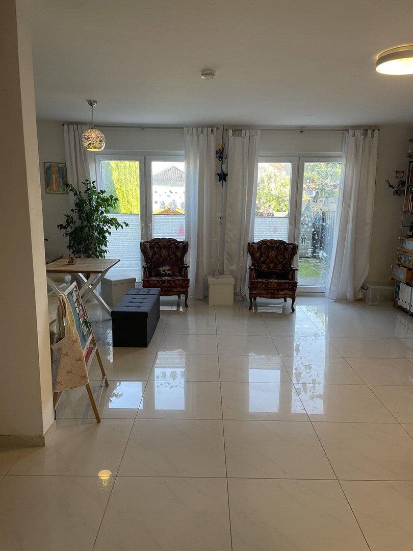 Prodej domu 125 m², pozemek 181 m², Theodor-Heus-Str. 40, Sarstedt, Dolní Sasko Prodej domu 125 m², pozemek 181 m², Theodor-Heus-Str. 40, Sarstedt, Dolní Sasko