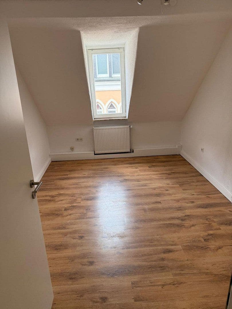 Pronájem bytu 6+1 109 m², Bruchstraße 30, Kassel, Hessen Pronájem bytu 6+1 109 m², Bruchstraße 30, Kassel, Hessen