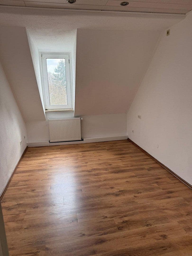 Pronájem bytu 6+1 109 m², Bruchstraße 30, Kassel, Hessen Pronájem bytu 6+1 109 m², Bruchstraße 30, Kassel, Hessen