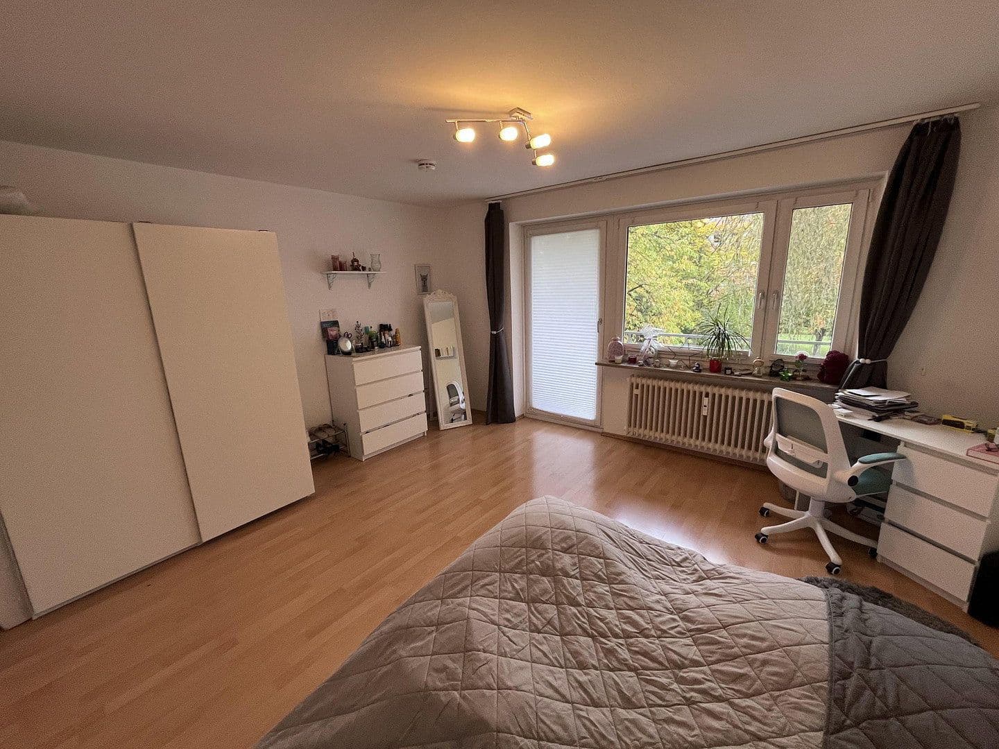 Prodej bytu 4+1 87 m², Tristanstraße 5, Germering, Bavorsko Prodej bytu 4+1 87 m², Tristanstraße 5, Germering, Bavorsko