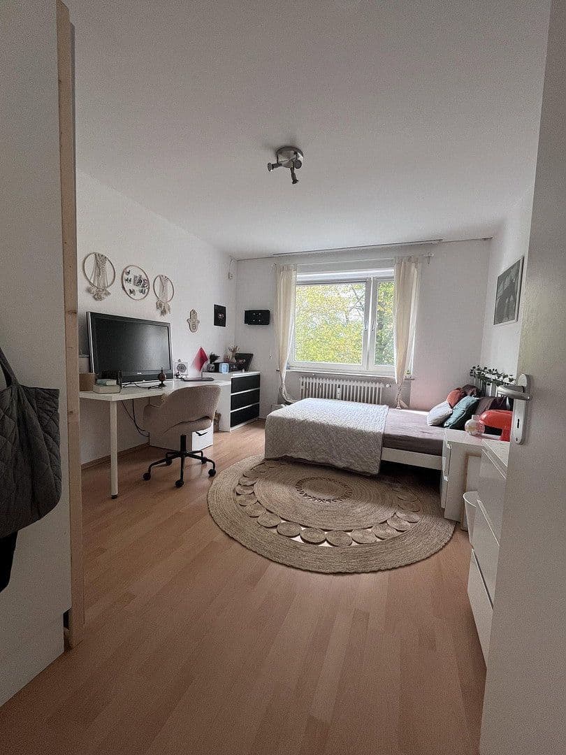 Prodej bytu 4+1 87 m², Tristanstraße 5, Germering, Bavorsko Prodej bytu 4+1 87 m², Tristanstraße 5, Germering, Bavorsko