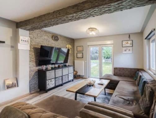 Prodej domu 90 m², pozemek 455 m², Frankfurt am Main, Hessen Prodej domu 90 m², pozemek 455 m², Frankfurt am Main, Hessen