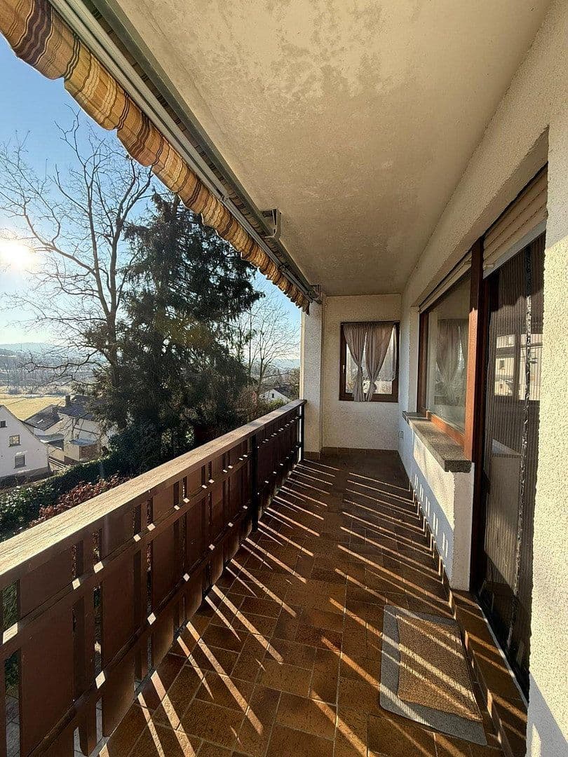 Pronájem bytu 3+1 82 m², Zum Traroth 12a, Bad Soden-Salmünster, Hessen Pronájem bytu 3+1 82 m², Zum Traroth 12a, Bad Soden-Salmünster, Hessen