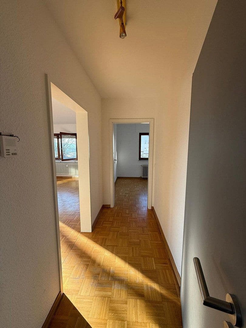 Pronájem bytu 3+1 82 m², Zum Traroth 12a, Bad Soden-Salmünster, Hessen Pronájem bytu 3+1 82 m², Zum Traroth 12a, Bad Soden-Salmünster, Hessen