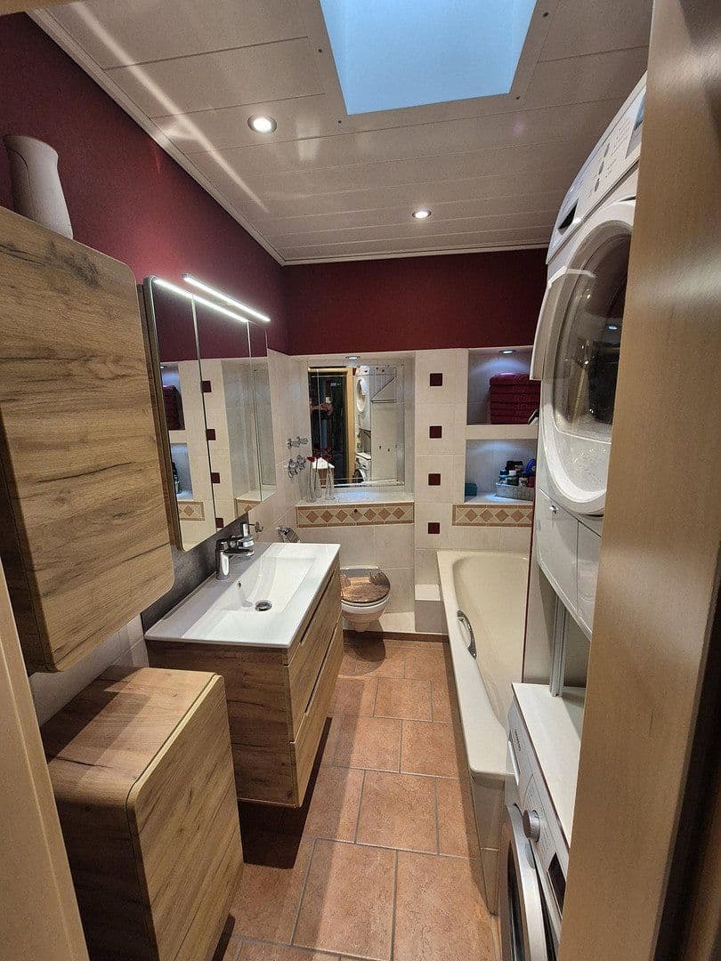 Prodej bytu 5+1 115 m², Karben, Hessen Prodej bytu 5+1 115 m², Karben, Hessen