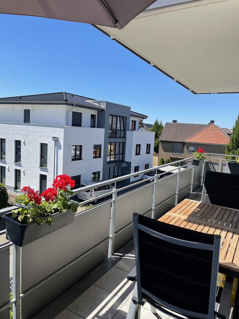 Prodej bytu 3+1 87 m², Urbanstr. 5, Paderborn, Severní Porýní-Vestfálsko Prodej bytu 3+1 87 m², Urbanstr. 5, Paderborn, Severní Porýní-Vestfálsko
