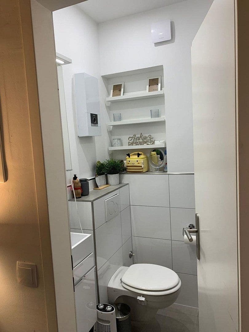 Prodej domu 215 m², pozemek 475 m², Scheffelstr. 138, Düsseldorf, Severní Porýní-Vestfálsko Prodej domu 215 m², pozemek 475 m², Scheffelstr. 138, Düsseldorf, Severní Porýní-Vestfálsko