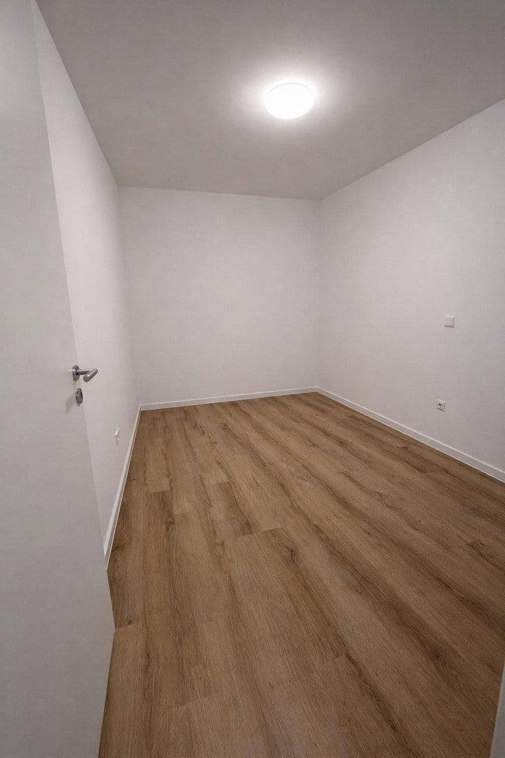 Pronájem bytu 2+1 45 m², Etschberger Weg 49, Kusel, Porýní-Falc Pronájem bytu 2+1 45 m², Etschberger Weg 49, Kusel, Porýní-Falc