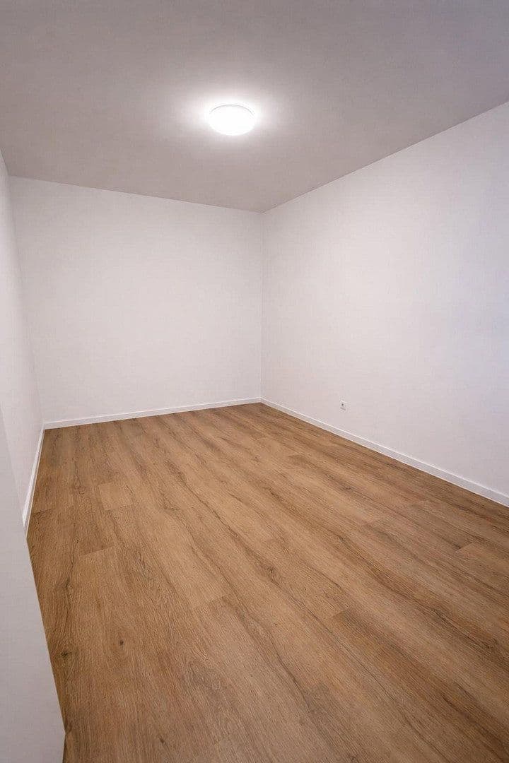 Pronájem bytu 2+1 45 m², Etschberger Weg 49, Kusel, Porýní-Falc Pronájem bytu 2+1 45 m², Etschberger Weg 49, Kusel, Porýní-Falc