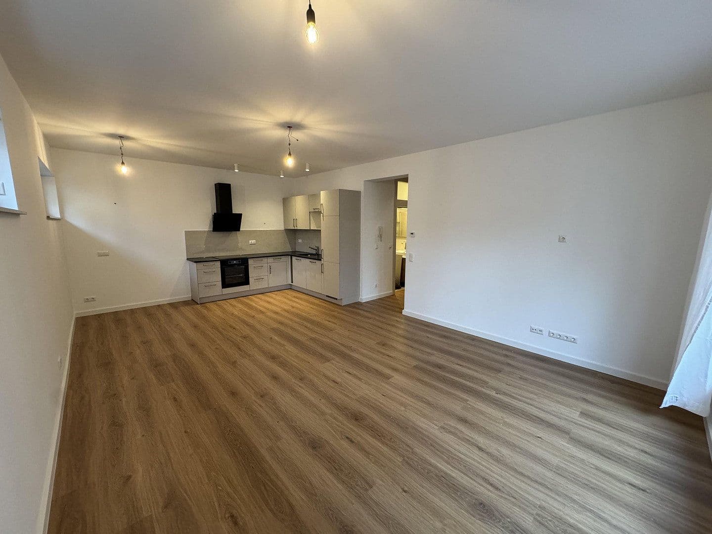 Pronájem bytu 2+1 55 m², Dresden, Sasko Pronájem bytu 2+1 55 m², Dresden, Sasko
