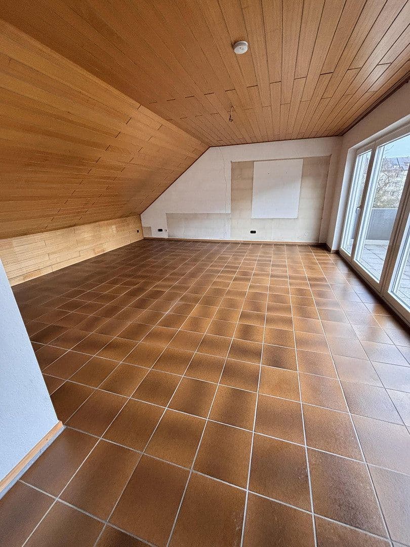 Pronájem bytu 2+1 76 m², Paderborn, Severní Porýní-Vestfálsko Pronájem bytu 2+1 76 m², Paderborn, Severní Porýní-Vestfálsko