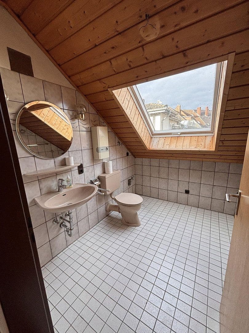 Pronájem bytu 2+1 76 m², Paderborn, Severní Porýní-Vestfálsko Pronájem bytu 2+1 76 m², Paderborn, Severní Porýní-Vestfálsko