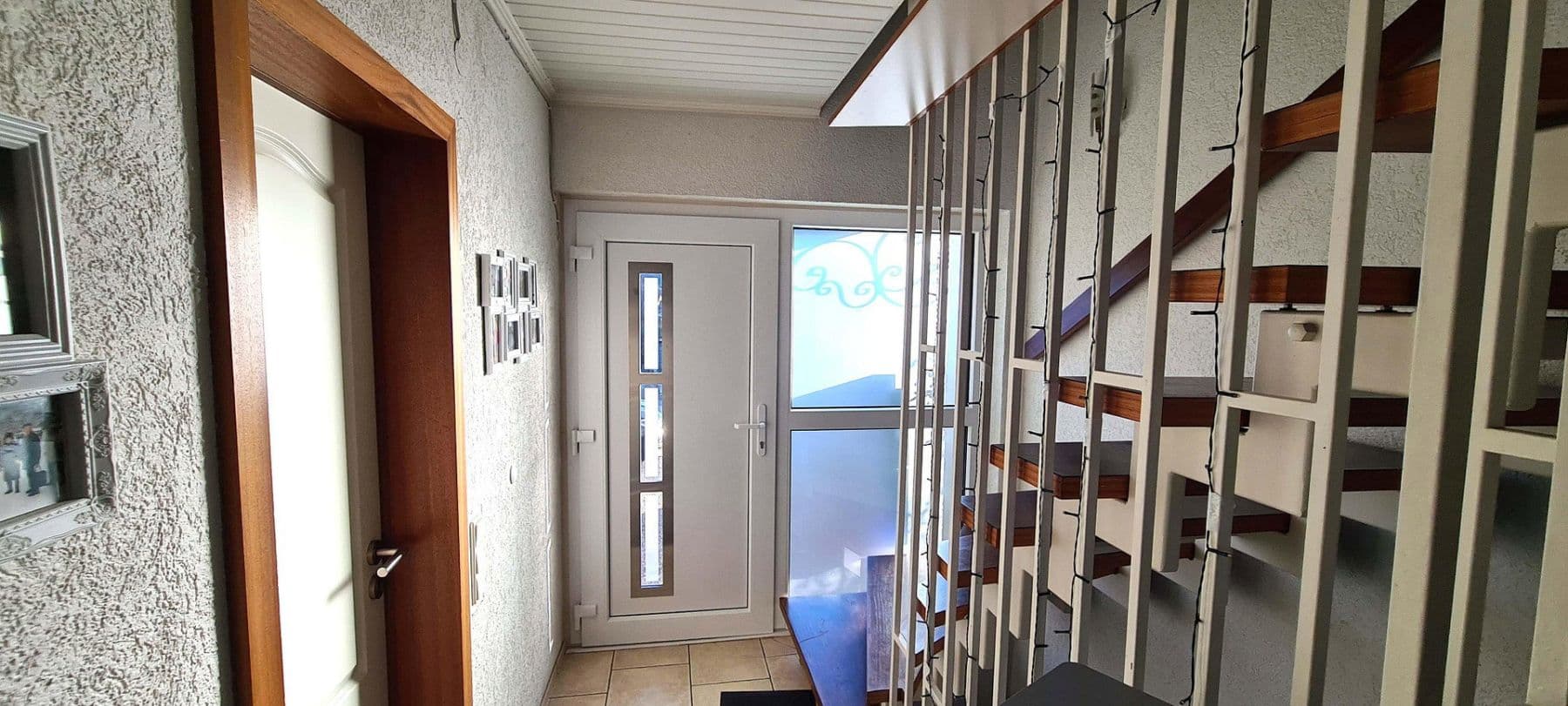 Prodej domu 224 m², pozemek 645 m², Hagen, Severní Porýní-Vestfálsko Prodej domu 224 m², pozemek 645 m², Hagen, Severní Porýní-Vestfálsko