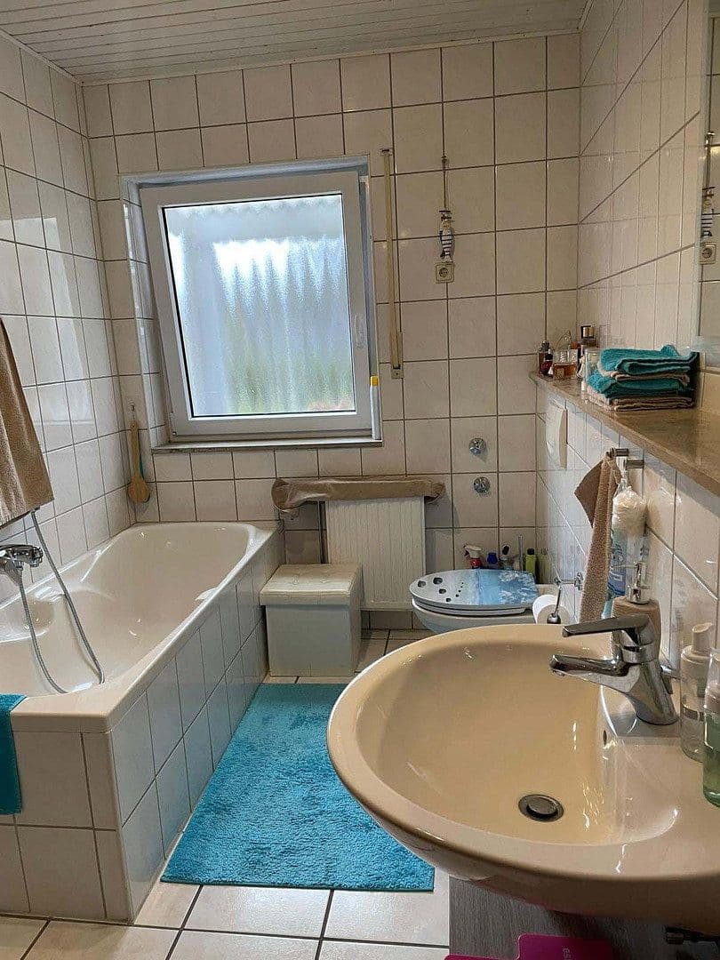 Prodej domu 224 m², pozemek 645 m², Hagen, Severní Porýní-Vestfálsko Prodej domu 224 m², pozemek 645 m², Hagen, Severní Porýní-Vestfálsko