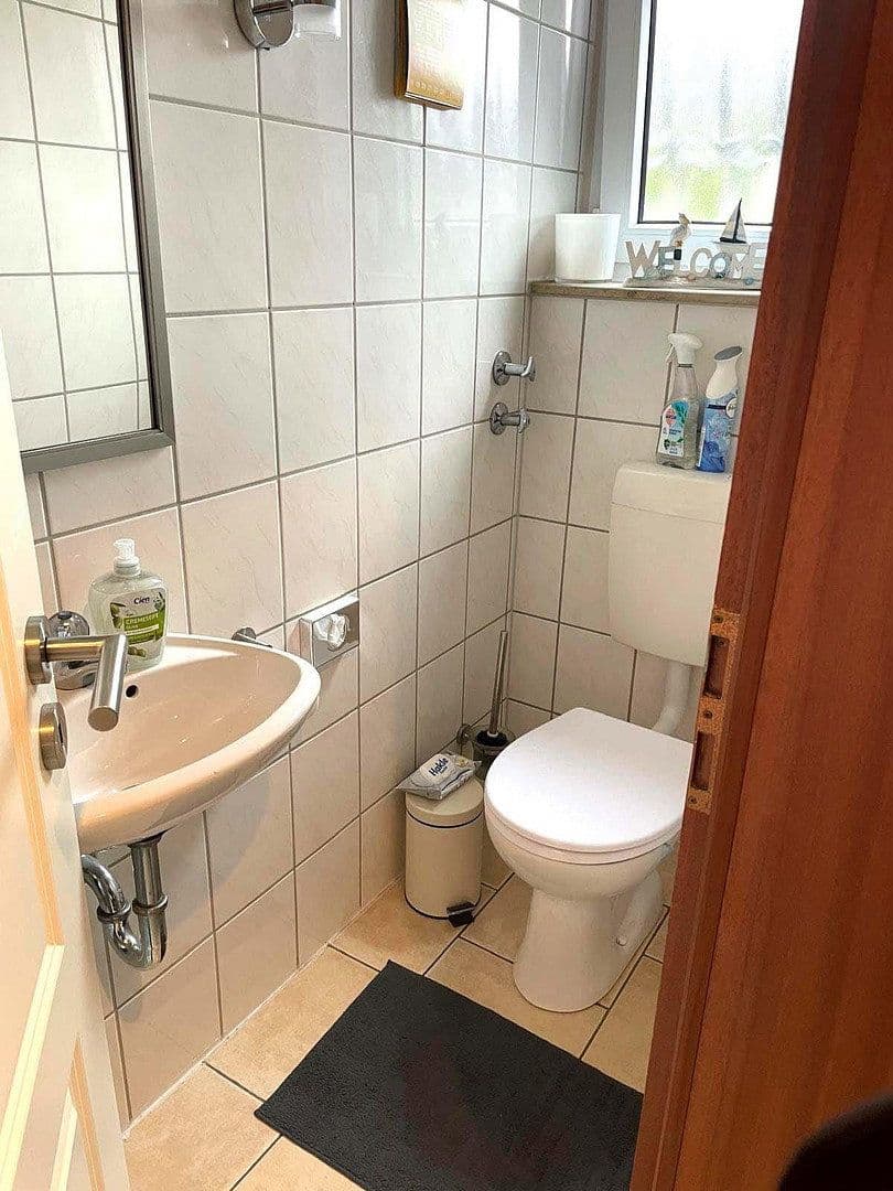 Prodej domu 224 m², pozemek 645 m², Hagen, Severní Porýní-Vestfálsko Prodej domu 224 m², pozemek 645 m², Hagen, Severní Porýní-Vestfálsko