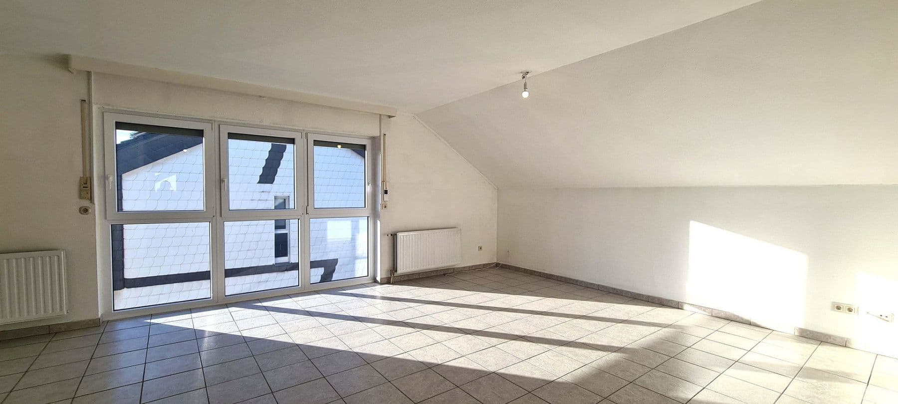 Prodej domu 224 m², pozemek 645 m², Hagen, Severní Porýní-Vestfálsko Prodej domu 224 m², pozemek 645 m², Hagen, Severní Porýní-Vestfálsko