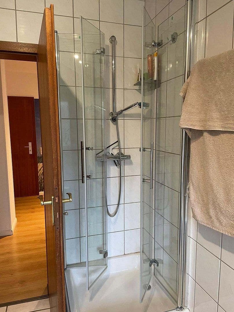 Prodej domu 224 m², pozemek 645 m², Hagen, Severní Porýní-Vestfálsko Prodej domu 224 m², pozemek 645 m², Hagen, Severní Porýní-Vestfálsko