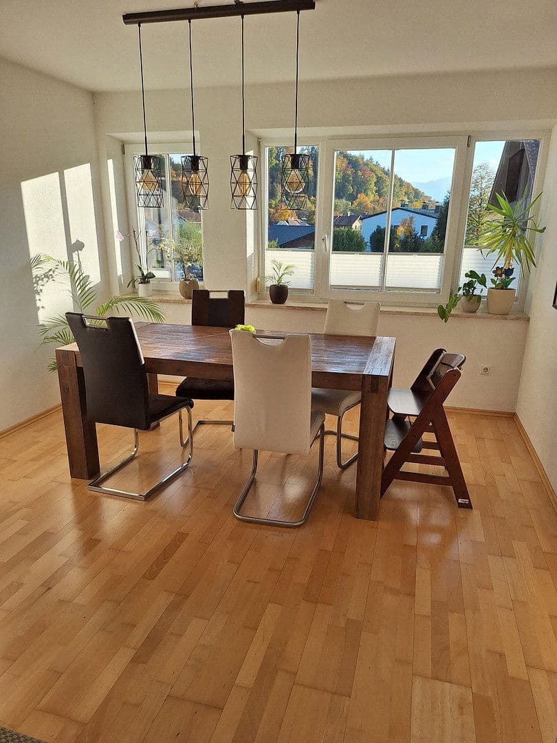 Prodej bytu 4+1 126 m², Traunstein, Bavorsko Prodej bytu 4+1 126 m², Traunstein, Bavorsko