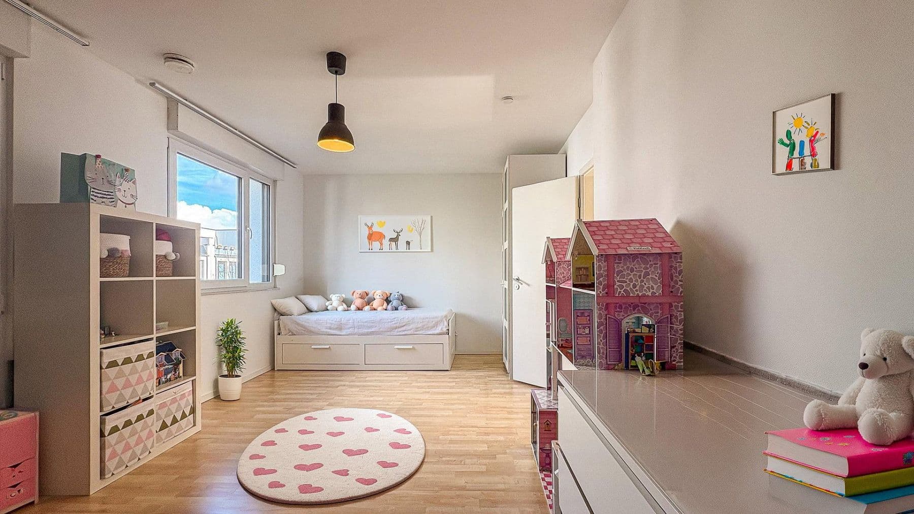 Prodej domu 133 m², pozemek 222 m², Hamburg, Hamburg Prodej domu 133 m², pozemek 222 m², Hamburg, Hamburg