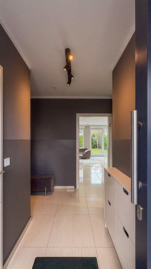 Prodej domu 133 m², pozemek 222 m², Hamburg, Hamburg Prodej domu 133 m², pozemek 222 m², Hamburg, Hamburg