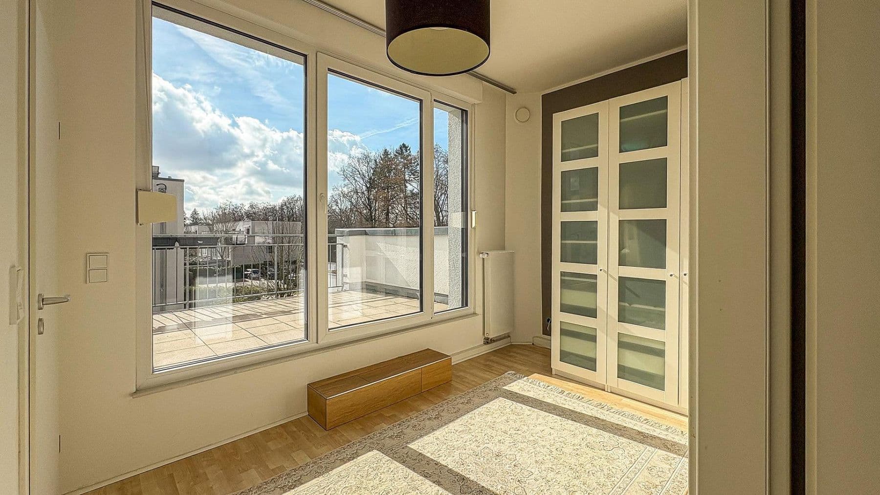 Prodej domu 133 m², pozemek 222 m², Hamburg, Hamburg Prodej domu 133 m², pozemek 222 m², Hamburg, Hamburg