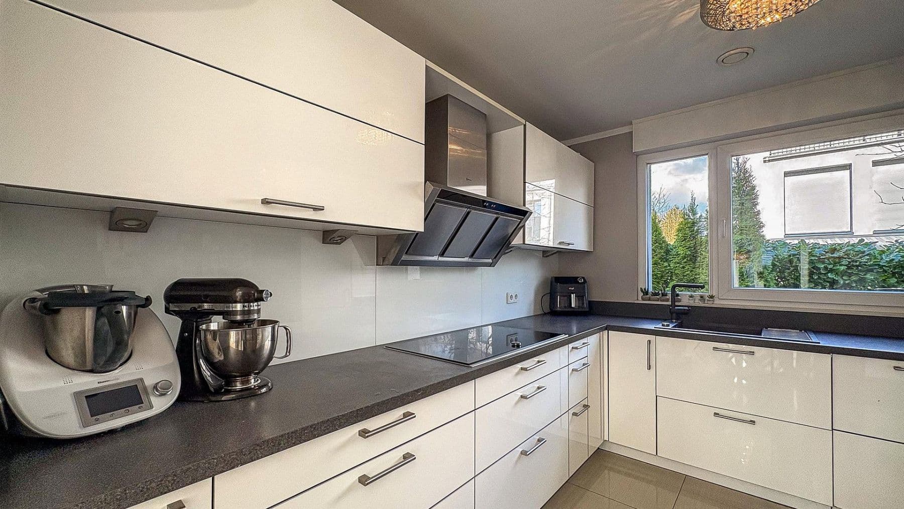 Prodej domu 133 m², pozemek 222 m², Hamburg, Hamburg Prodej domu 133 m², pozemek 222 m², Hamburg, Hamburg